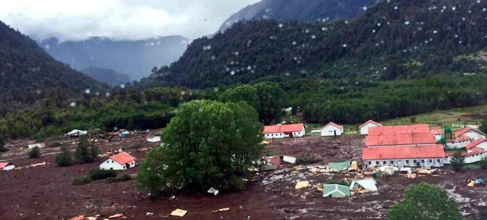 Χιλή: 11 νεκροί μετά από κατολίσθηση λάσπης από τη σφοδρή κακοκαιρία